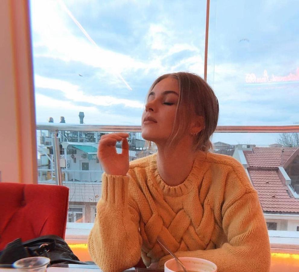 Charm Готель